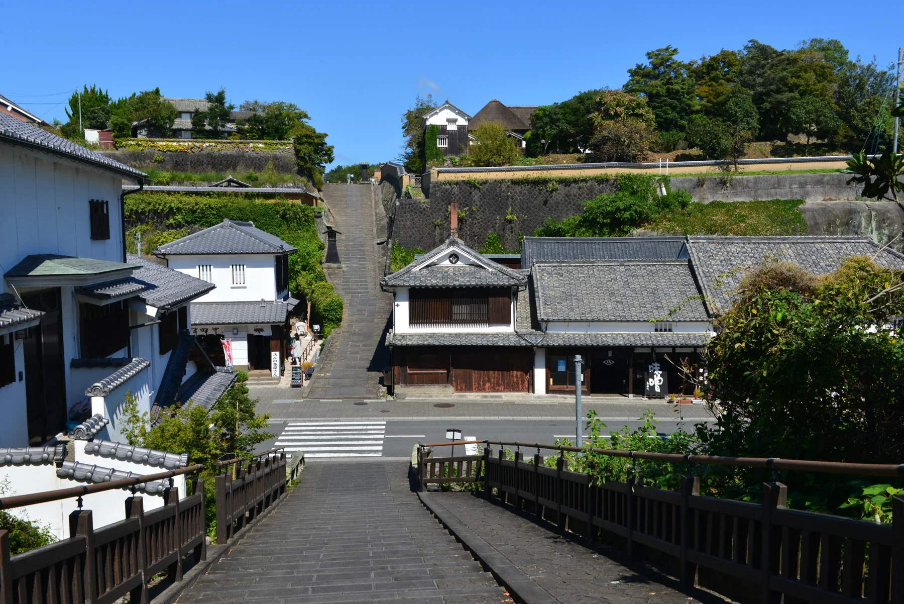 杵築城下町由鹽屋坂連接南台與谷地街區